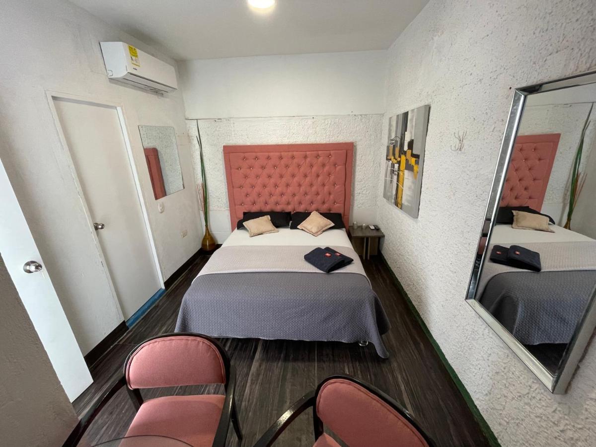 Hotel Santa Rita Hostal